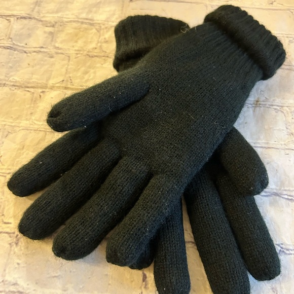 HEAT HOLDERS WOMENS BLACK CABLE KNIT YARN & PLUSH FUR LIKE LINING HAT& GLOVES - Picture 7 of 7
